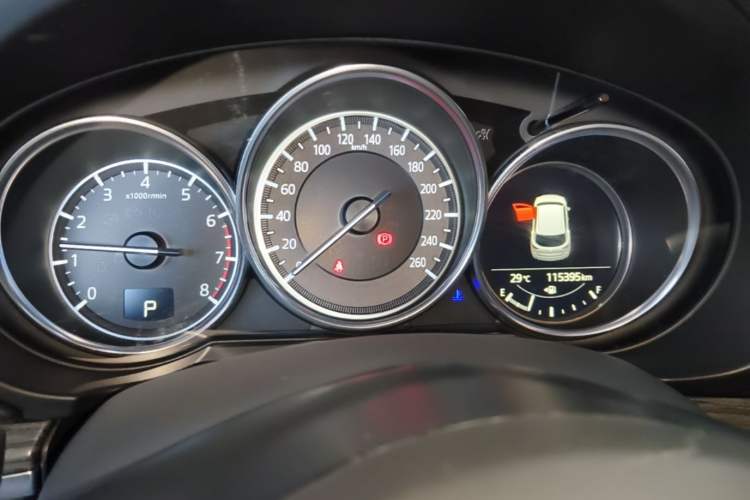 Used Mazda CX-5 2017 2.5L Automatic 4x4 Flagship Version China VI Standard Instrument Cluster