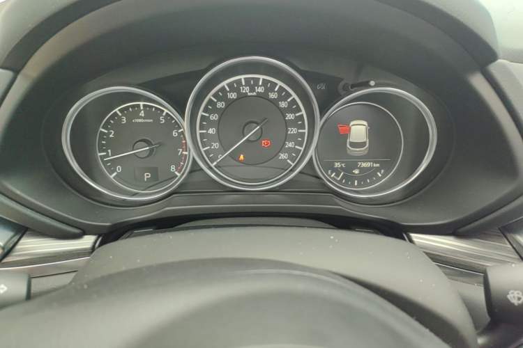 Used Mazda CX-5 2017 2.5L Automatic 4x4 ZhiZun Version China V Standard Instrument Cluster