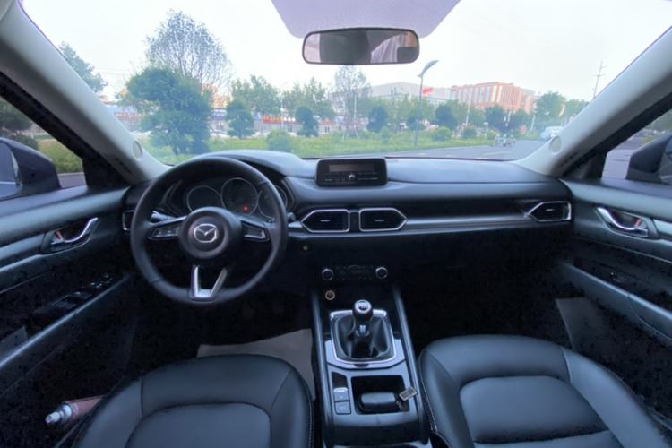 Used Mazda CX-5 2017 2.0L Manual Two-Wheel Drive Comfort Version China V Standard Interior 3