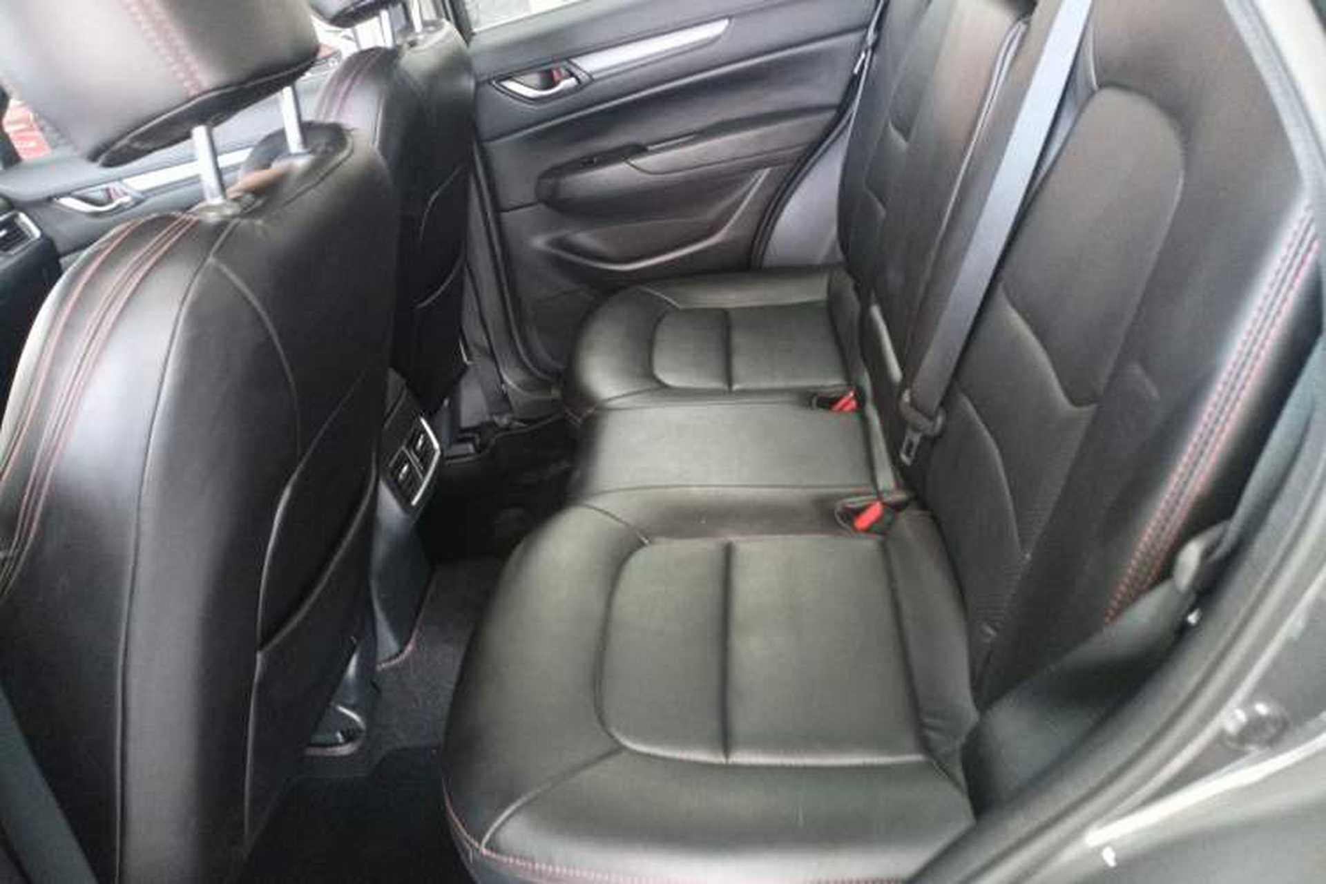 Used Mazda CX-5 2017 2.0L Automatic 2WD ZhiShang Trim China V Standard Interior 4