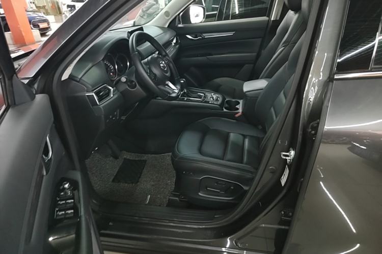 Used Mazda CX-5 2017 2.0L Automatic 2WD Smart Enjoyment Version China V Standard Left Front Seat