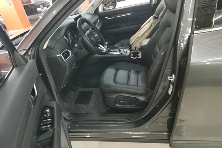Used Mazda CX-5 2017 2.0L Automatic 2WD Smart Enjoyment Version China V Standard Left Front Seat