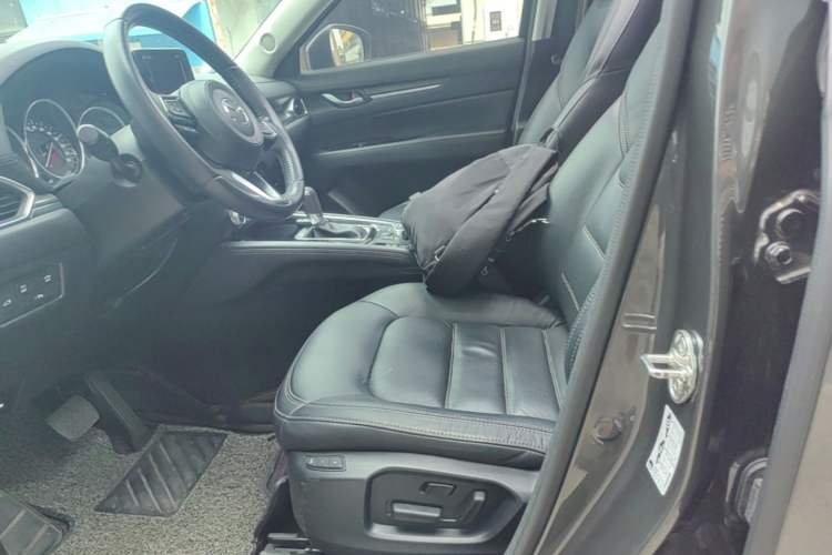Used Mazda CX-5 2017 2.5L Automatic 4x4 ZhiZun Version China V Standard Left Front Seat