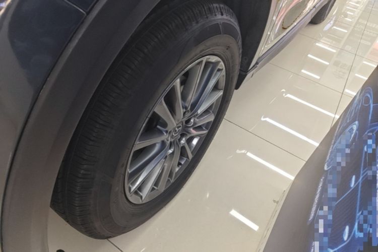 Used Mazda CX-5 2017 2.0L Automatic 2WD ZhiShang Trim China V Standard Left Front Wheel Hub