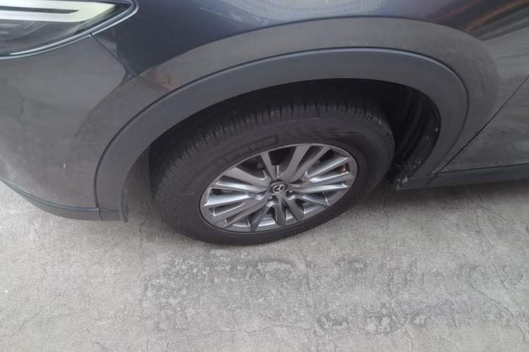 Used Mazda CX-5 2017 2.0L Automatic 2WD Smart Enjoyment Version China V Standard Left Front Wheel Hub