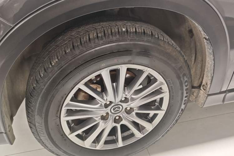 Used Mazda CX-5 2017 2.0L Automatic 2WD Smart Enjoyment Version China V Standard Left Front Wheel Hub