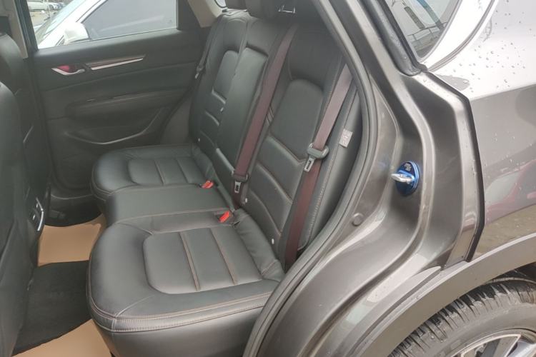 Used Mazda CX-5 2017 2.5L Automatic 4x4 ZhiZun Version China V Standard Left Rear Seat