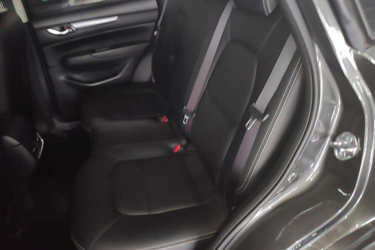Used Mazda CX-5 2017 2.0L Manual Two-Wheel Drive Comfort Version China V Standard Left Rear Seat