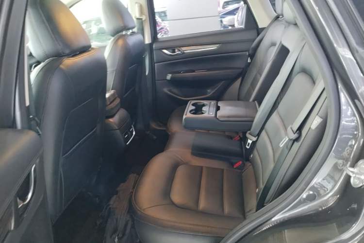 Used Mazda CX-5 2017 2.5L Automatic 4x4 Flagship Version China V Standard Left Rear Seat