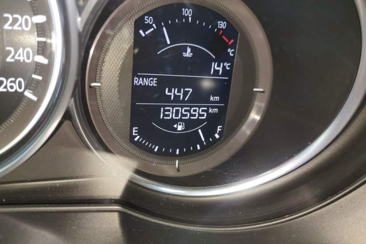 Used Mazda CX-5 2017 2.0L Automatic 2WD Smart Enjoyment Version China V Standard Odometer Close Up