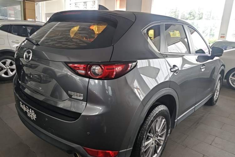 Used Mazda CX-5 2017 2.0L Automatic 2WD ZhiShang Trim China V Standard Rear Right 45 Deg