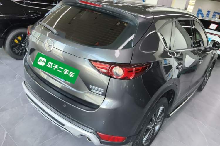 Used Mazda CX-5 2017 2.5L Automatic 4x4 Flagship Version China VI Standard Rear Right 45 Deg