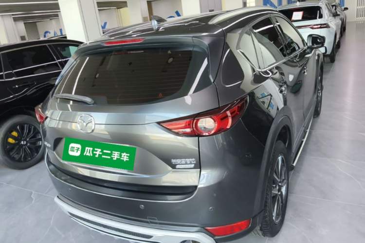 Used Mazda CX-5 2017 2.5L Automatic 4x4 Flagship Version China VI Standard Rear