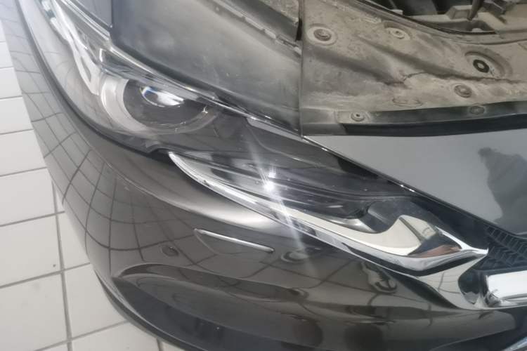Used Mazda CX-5 2017 2.5L Automatic 4x4 Flagship Version China VI Standard Right Front Headlight