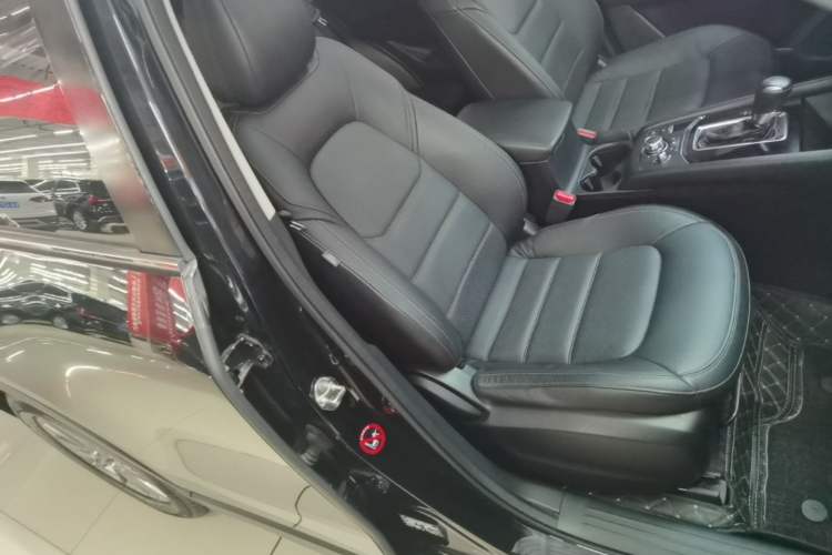 Used Mazda CX-5 2017 2.0L Automatic 2WD Smart Enjoyment Version China V Standard Right Front Seat