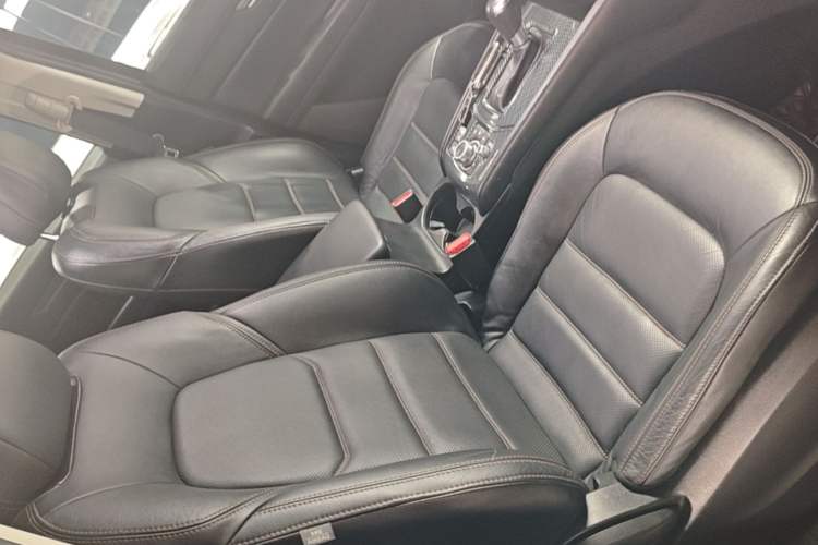 Used Mazda CX-5 2017 2.0L Automatic 2WD Smart Enjoyment Version China V Standard Right Front Seat