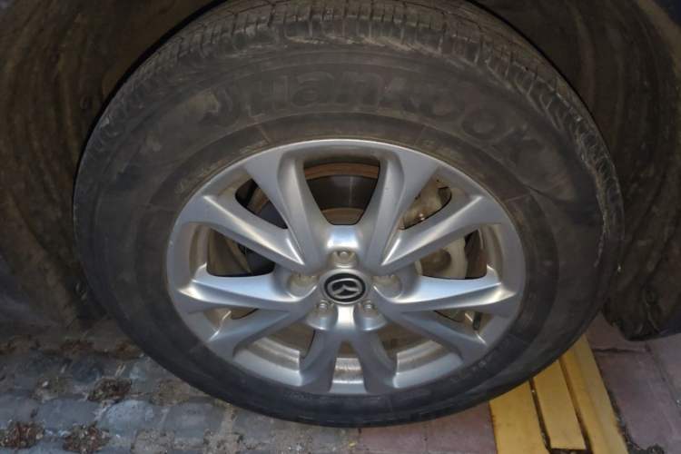 Used Mazda CX-5 2017 2.0L Automatic 2WD Comfort Edition China VI Standard Right Front Wheel Hub
