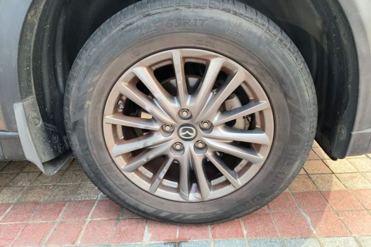 Used Mazda CX-5 2017 2.0L Automatic 2WD ZhiShang Trim China VI Standard Right Front Wheel Hub