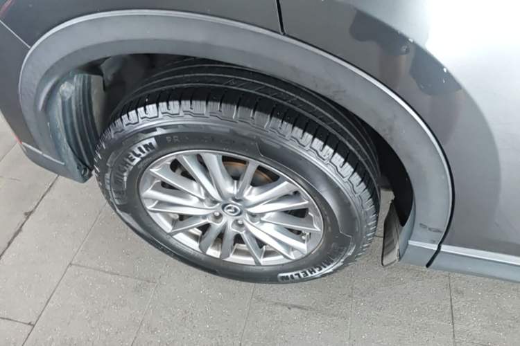 Used Mazda CX-5 2017 2.0L Automatic 2WD ZhiShang Trim China V Standard Right Rear Wheel Hub