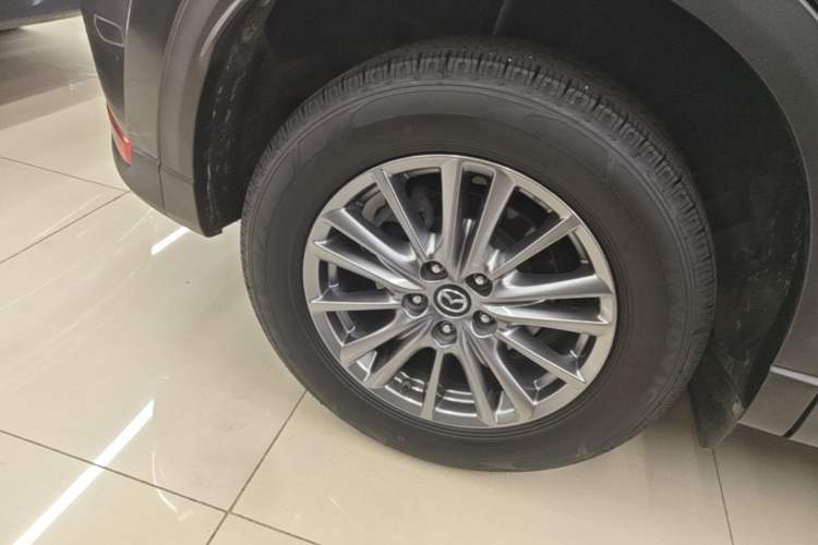 Used Mazda CX-5 2017 2.0L Automatic 2WD ZhiShang Trim China V Standard Right Rear Wheel Hub