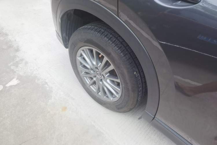 Used Mazda CX-5 2017 2.0L Automatic 2WD Smart Enjoyment Version China V Standard Right Rear Wheel Hub