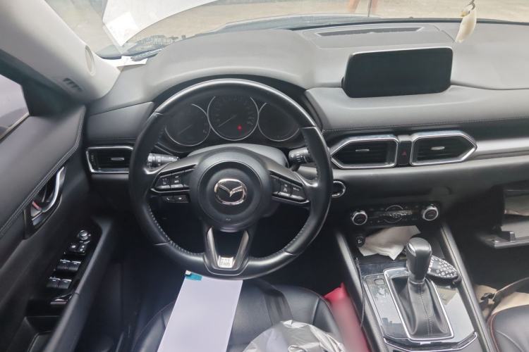 Used Mazda CX-5 2017 2.0L Automatic 2WD ZhiShang Trim China V Standard Steering Wheel