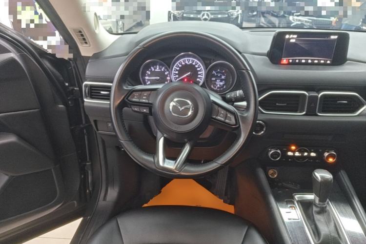 Used Mazda CX-5 2017 2.0L Automatic 2WD ZhiShang Trim China V Standard Steering Wheel