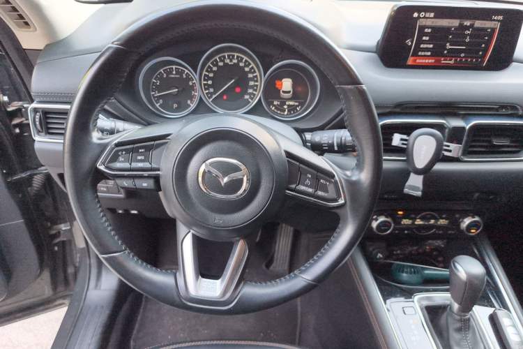Used Mazda CX-5 2017 2.5L Automatic 2WD ZhiZun Version China V Standard Steering Wheel