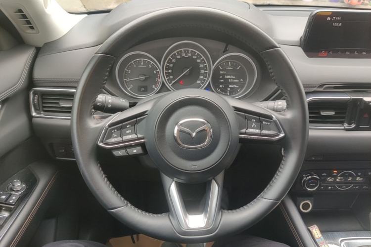Used Mazda CX-5 2017 2.5L Automatic 4x4 ZhiZun Version China V Standard Steering Wheel