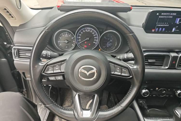 Used Mazda CX-5 2017 2.0L Automatic 2WD Smart Enjoyment Version China V Standard Steering Wheel