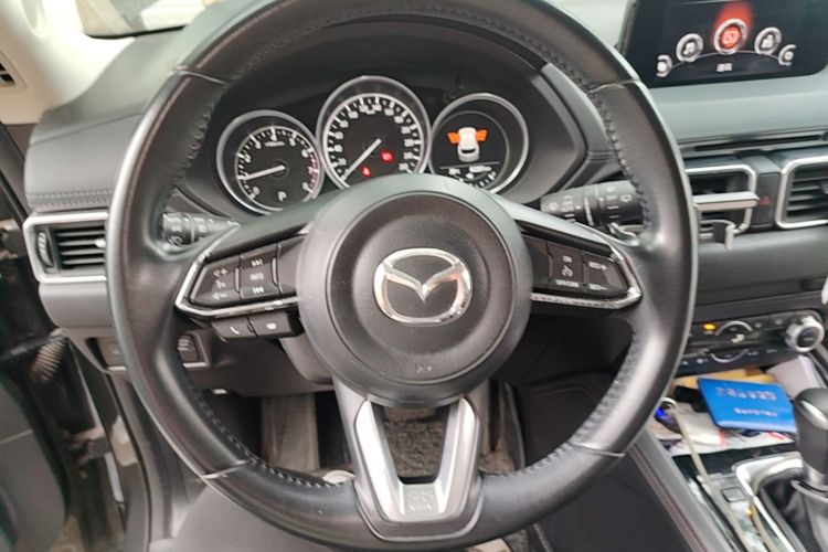 Used Mazda CX-5 2017 2.5L Automatic 2WD ZhiZun Version China V Standard Steering Wheel