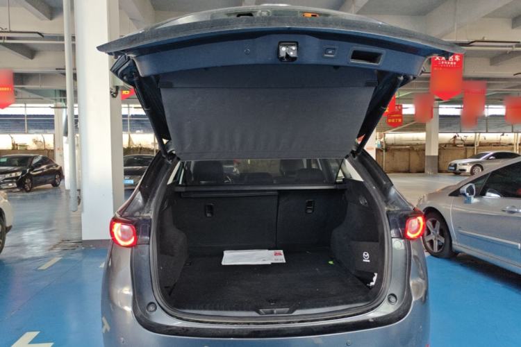 Used Mazda CX-5 2017 2.5L Automatic 2WD ZhiZun Version China V Standard Trunk