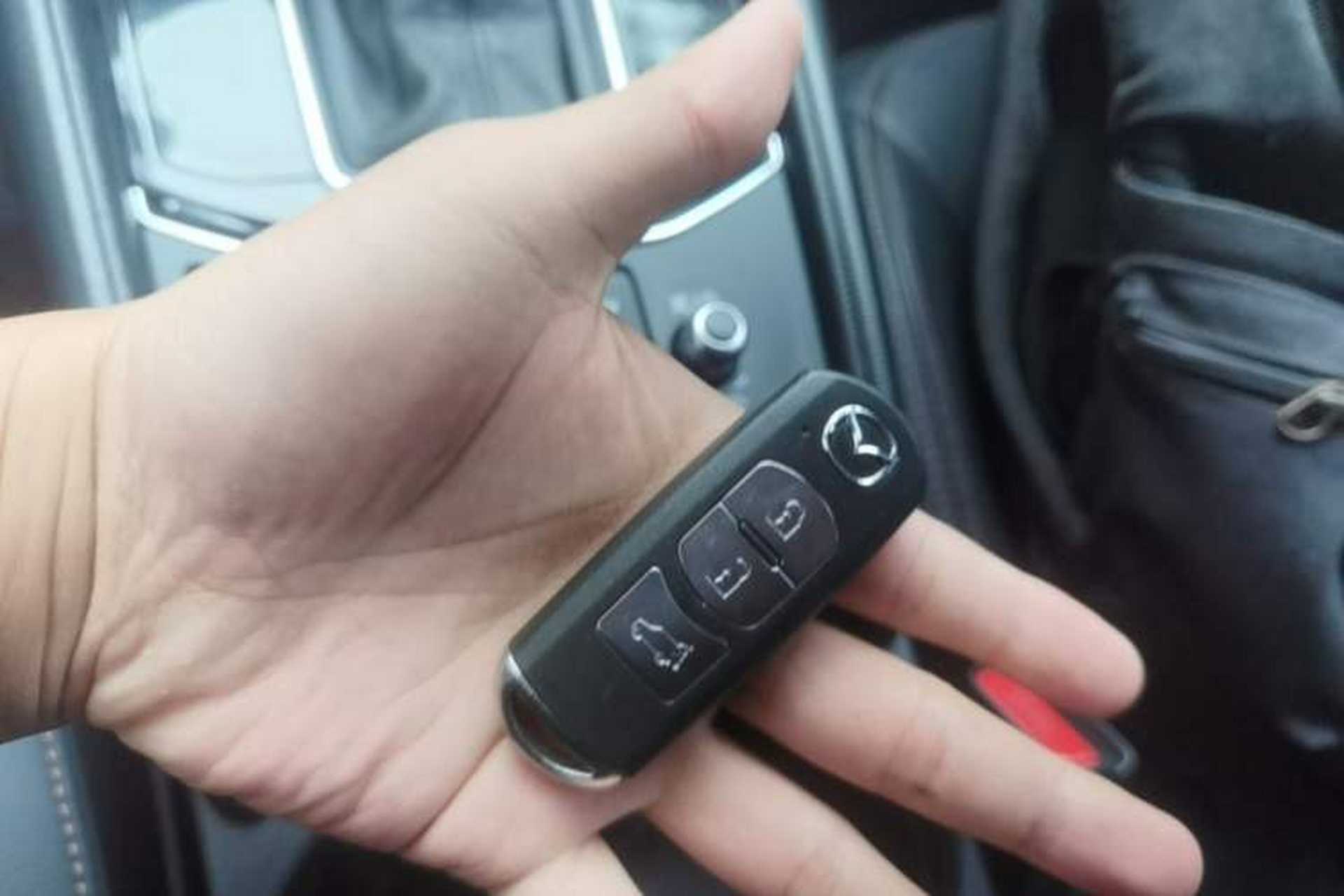 Used Mazda CX-5 2017 2.0L Automatic 2WD Smart Enjoyment Version China V Standard Vehicle Key