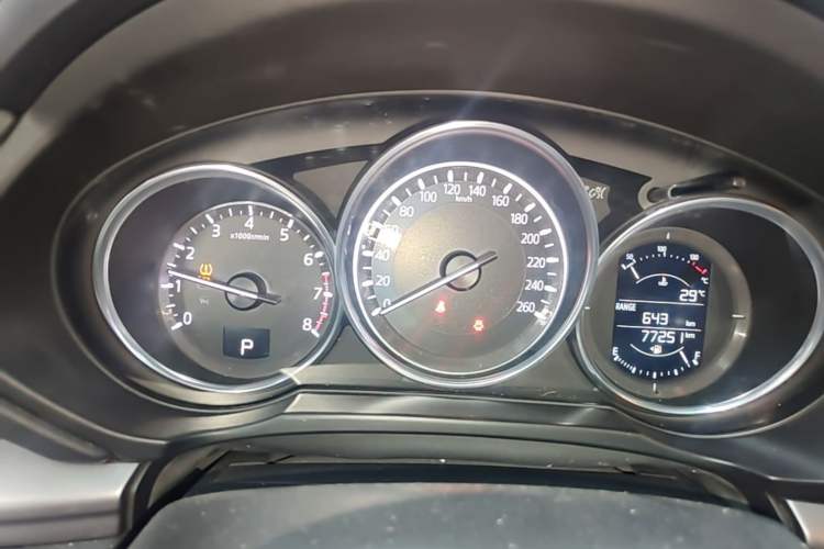 Used Mazda CX-5 2017 2.0L Automatic 2WD ZhiShang Trim China V Standard Instrument Cluster