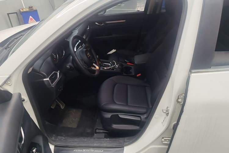 Used Mazda CX-5 2017 2.0L Automatic 2WD ZhiShang Trim China V Standard Left Front Seat