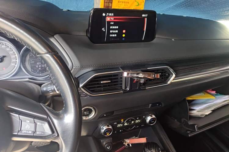Used Mazda CX-5 2017 2.0L Automatic 2WD Smart Enjoyment Version China V Standard Audio And AC Panel