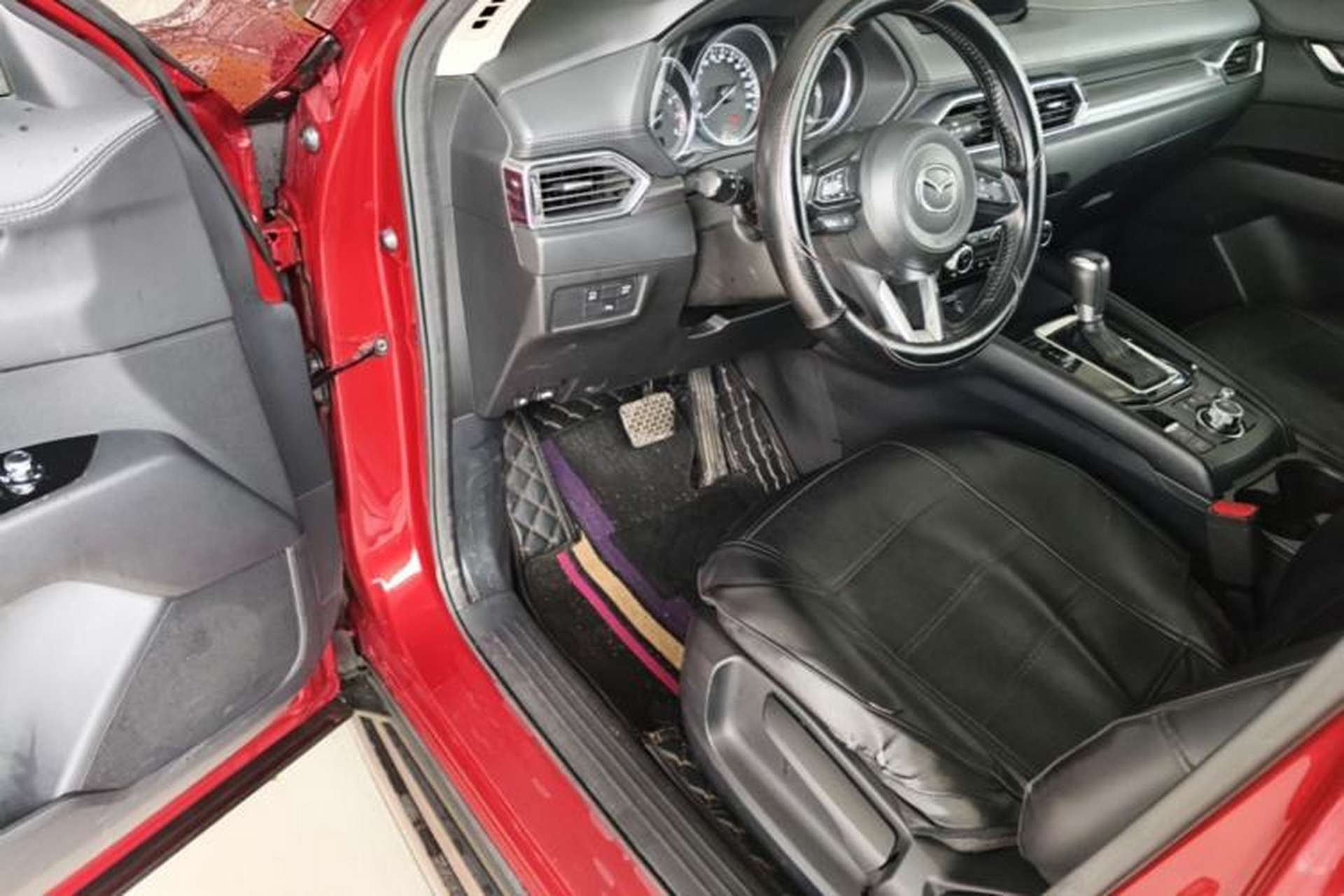 Used Mazda CX-5 2017 2.0L Automatic 2WD ZhiShang Trim China V Standard Driver Seat