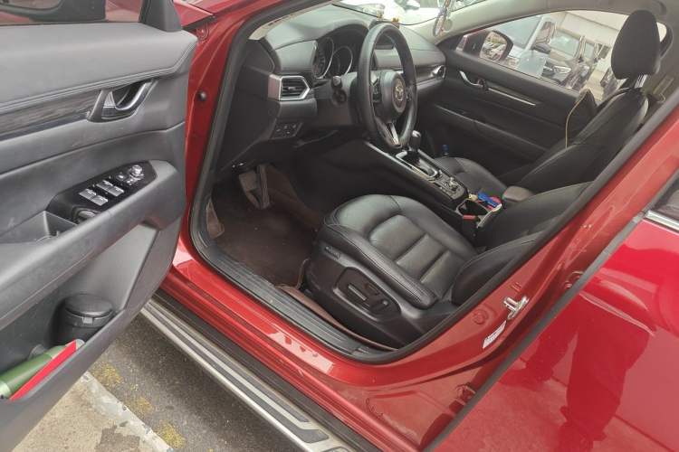 Used Mazda CX-5 2017 2.0L Automatic 2WD Smart Enjoyment Version China V Standard Driver Seat