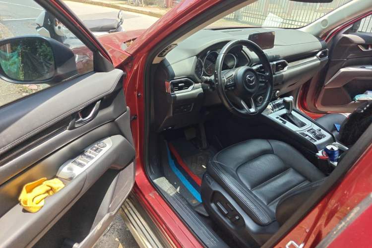 Used Mazda CX-5 2017 2.0L Automatic 2WD Smart Enjoyment Version China V Standard Driver Seat