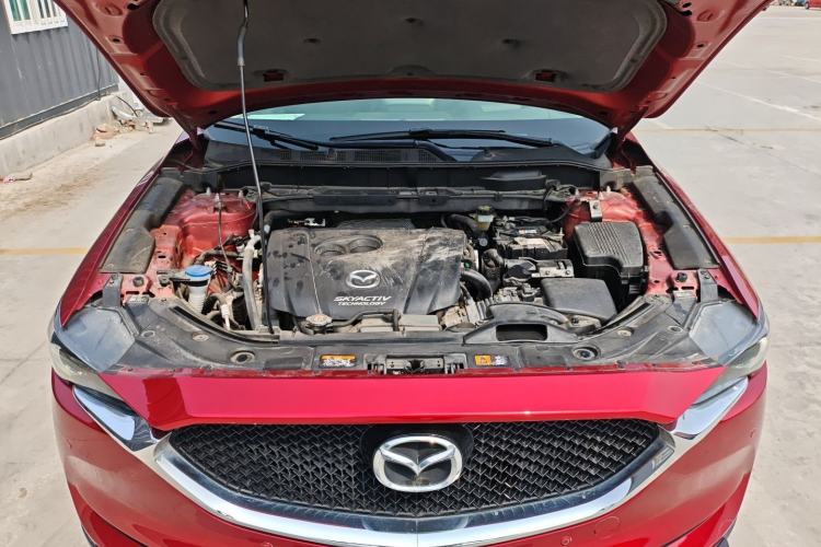 Used Mazda CX-5 2017 2.5L Automatic 4x4 ZhiZun Version China V Standard Engine Bay