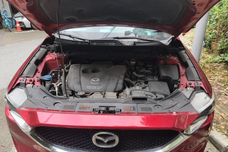 Used Mazda CX-5 2017 2.5L Automatic 2WD ZhiZun Version China V Standard Engine Bay