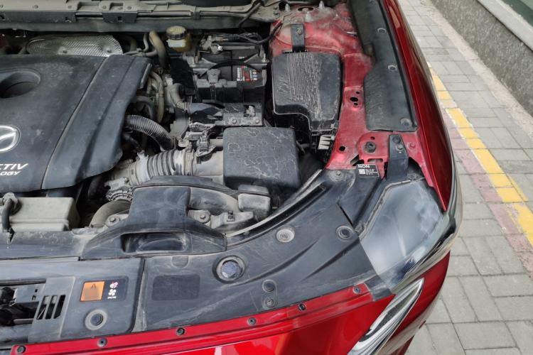Used Mazda CX-5 2017 2.5L Automatic 2WD ZhiZun Version China V Standard Engine Bay Left