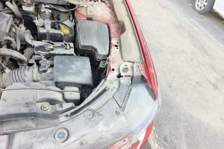 Used Mazda CX-5 2017 2.5L Automatic 4x4 ZhiZun Version China VI Standard Engine Bay Left