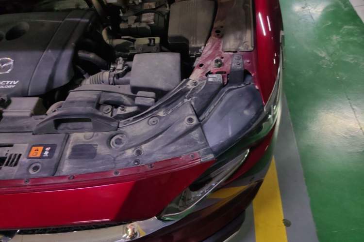 Used Mazda CX-5 2017 2.0L Automatic 2WD ZhiShang Trim China V Standard Engine Bay Left