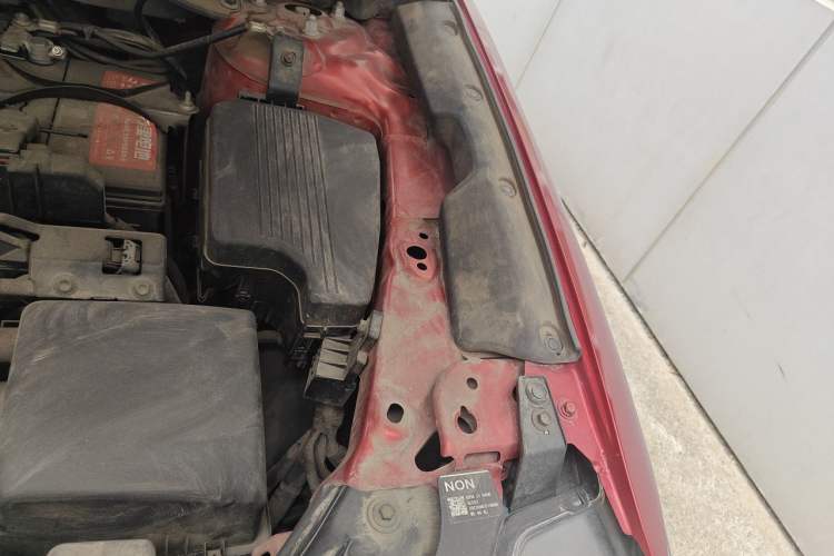 Used Mazda CX-5 2017 2.0L Automatic 2WD Smart Enjoyment Version China V Standard Engine Bay Left