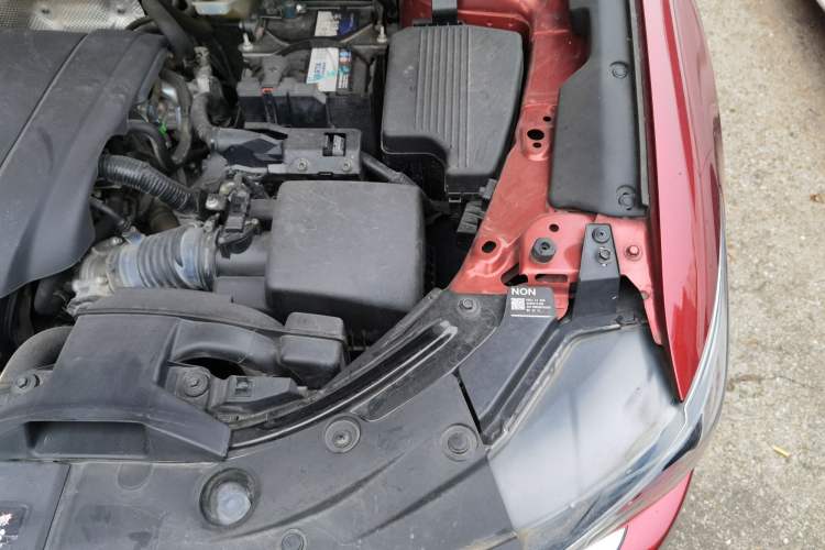 Used Mazda CX-5 2017 2.0L Automatic 2WD Smart Enjoyment Version China V Standard Engine Bay Left