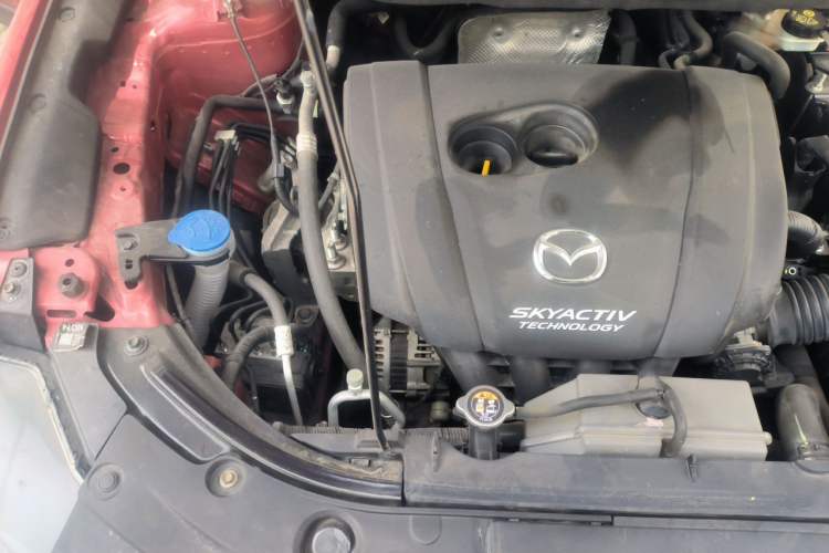 Used Mazda CX-5 2017 2.0L Automatic 2WD Smart Enjoyment Version China VI Standard Engine Bay Right