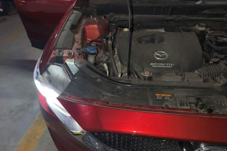 Used Mazda CX-5 2017 2.0L Automatic 2WD Smart Enjoyment Version China V Standard Engine Bay Right