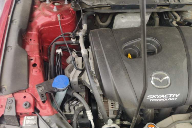 Used Mazda CX-5 2017 2.5L Automatic 2WD ZhiZun Version China VI Standard Engine Bay Right