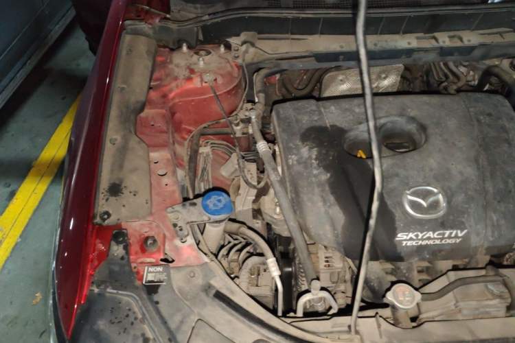 Used Mazda CX-5 2017 2.0L Automatic 2WD Smart Enjoyment Version China V Standard Engine Bay Right